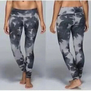 Lululemon Wunder Under Floral Platoon Silver Spoon Gray Leggings Size 4